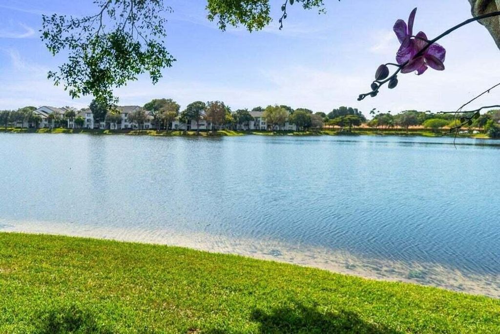 Photo of 5380 Cedar Lake Drive #302, Boynton Beach, FL 33437 (MLS # R11128020)