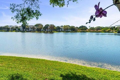 5380 Cedar Lake Drive 302 Boynton Beach FL 33437