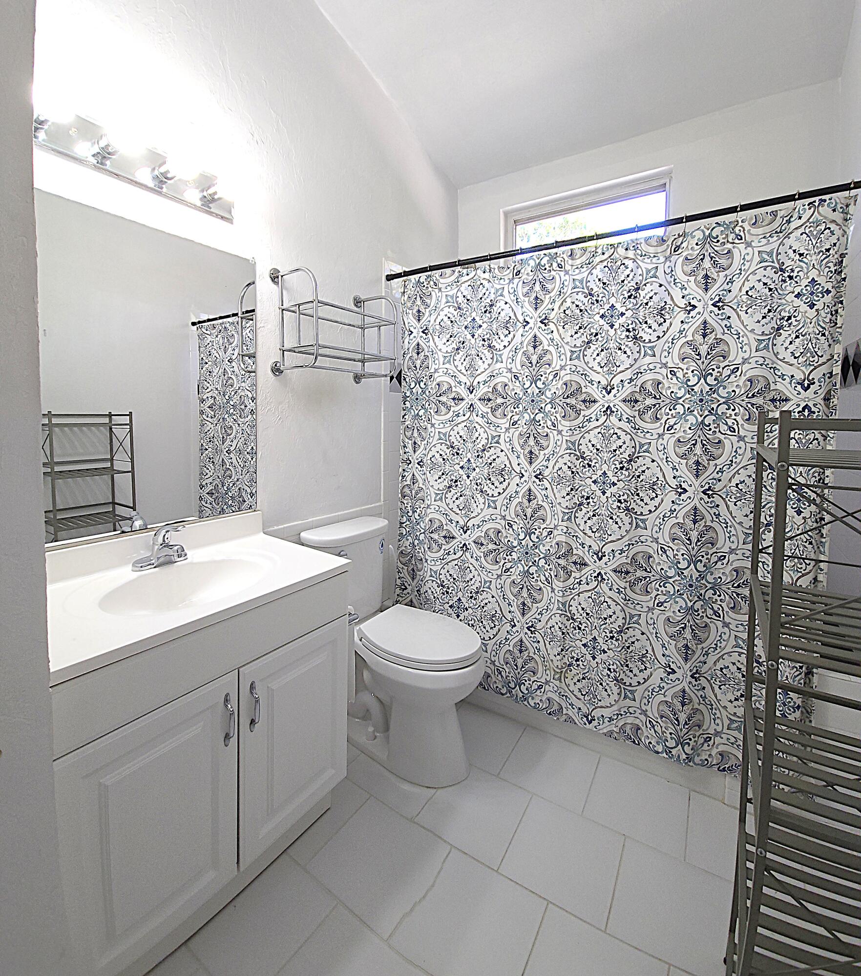 MAPLECREST - Residential