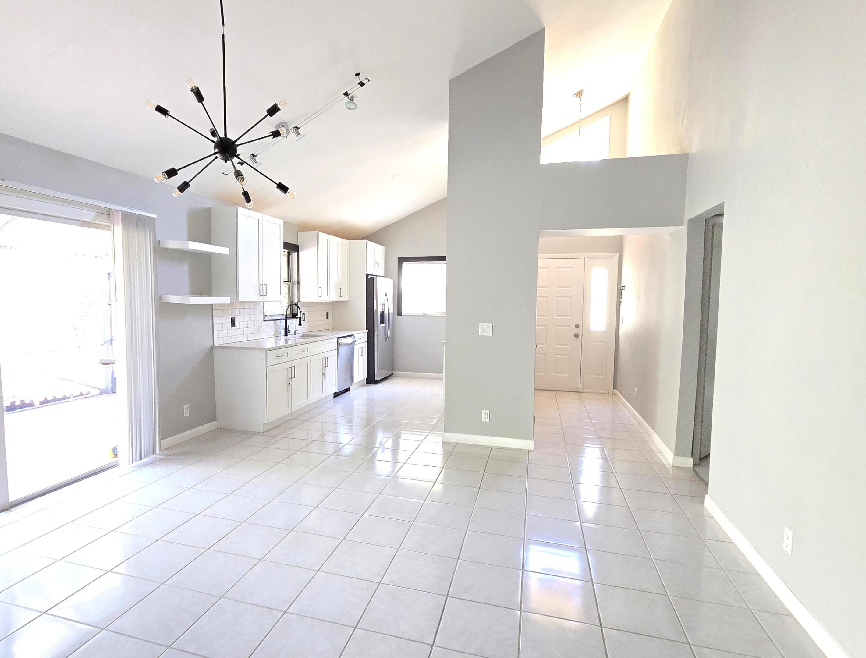 MAPLECREST - Residential