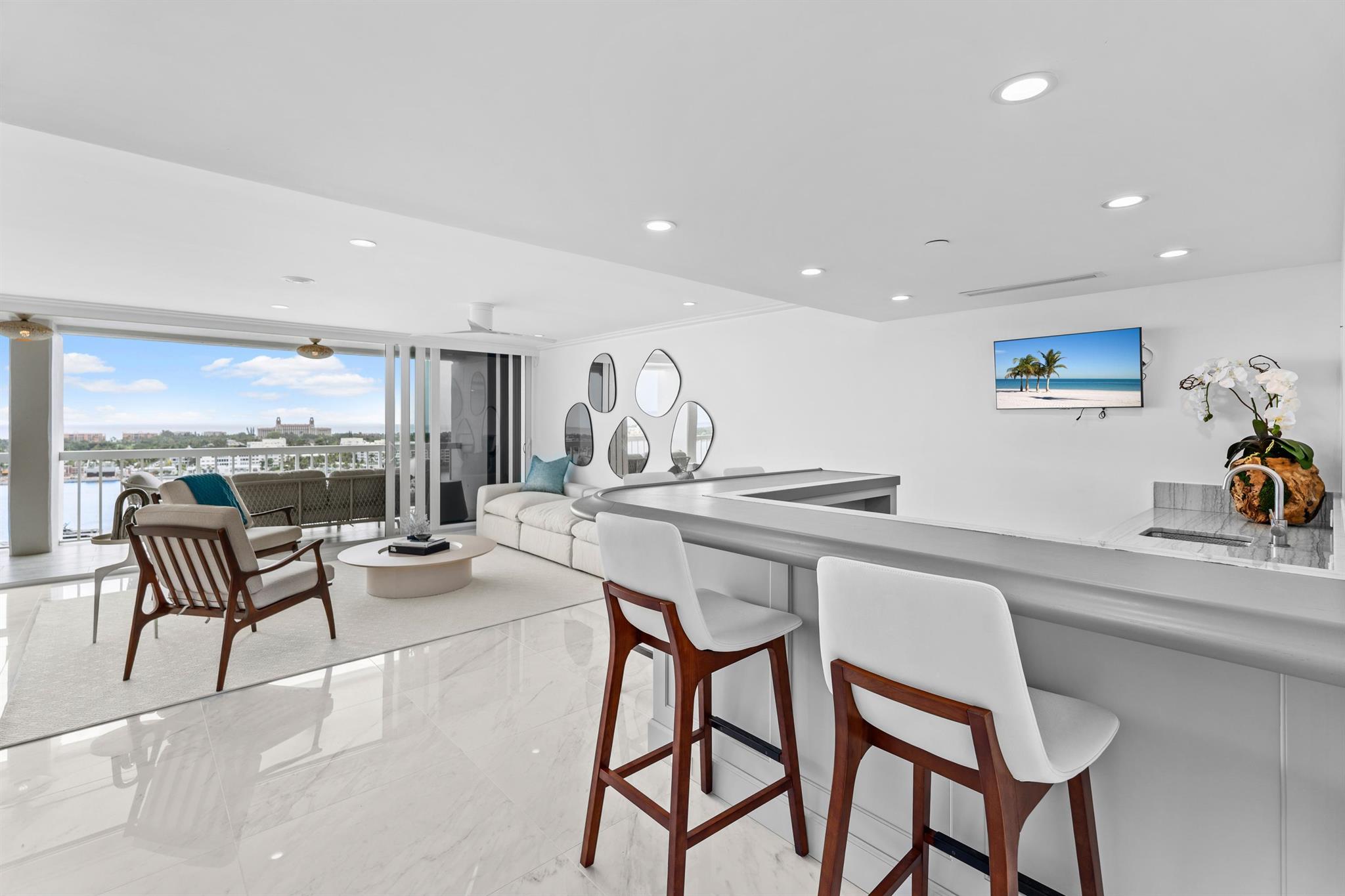 WATERVIEW TOWERS CONDO - Residential