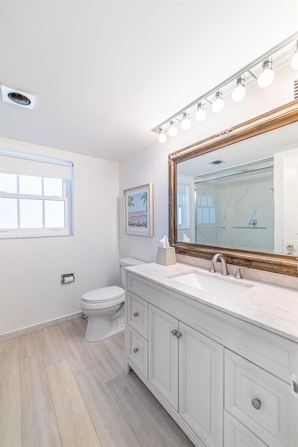 LA BONNE VIE CONDO - Residential