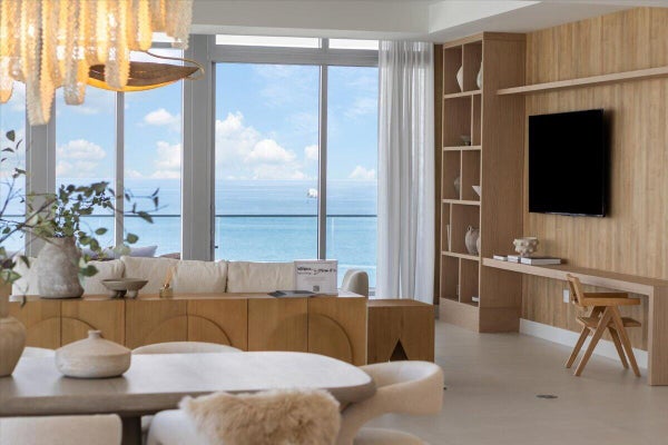 153 N SEABREEZE BOULEVARD # 2602-S, FORT LAUDERDALE, FL 33304 - Image b2dc20f18cd4dd904218a55d882e7a6a/1906048437