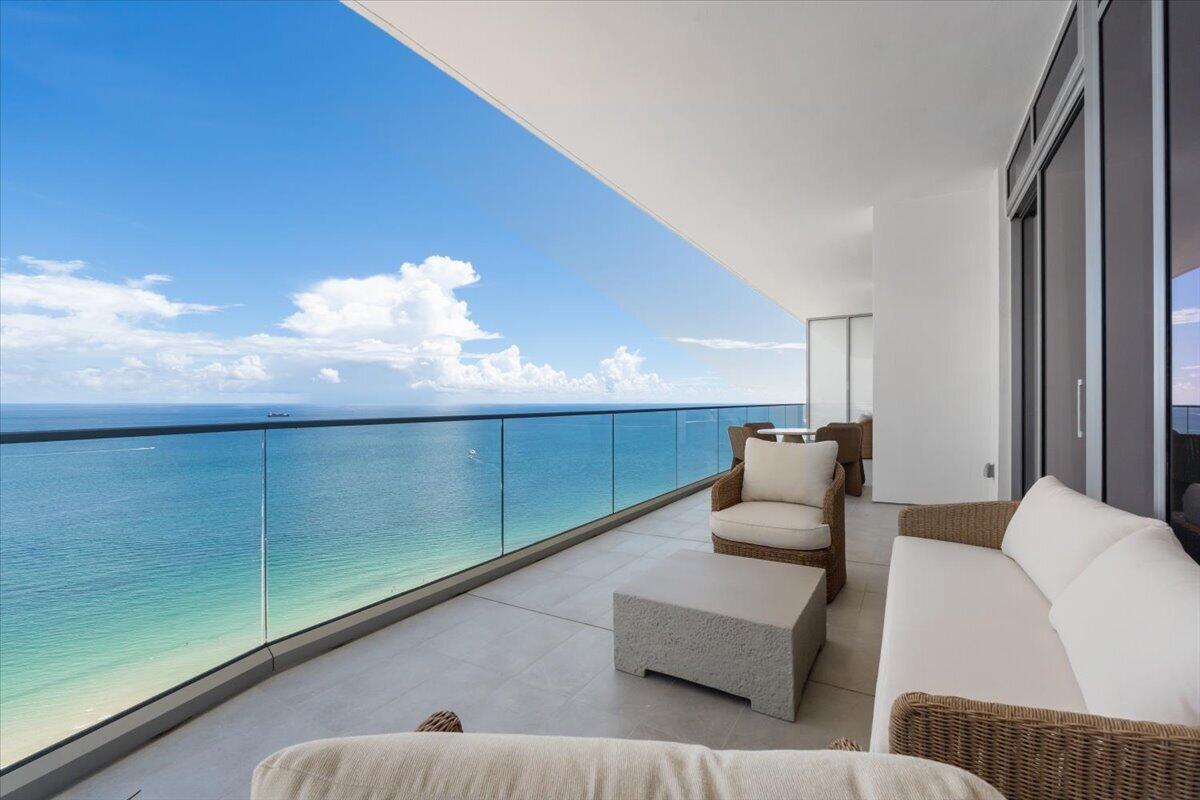 153 N Seabreeze Boulevard 2602-S
