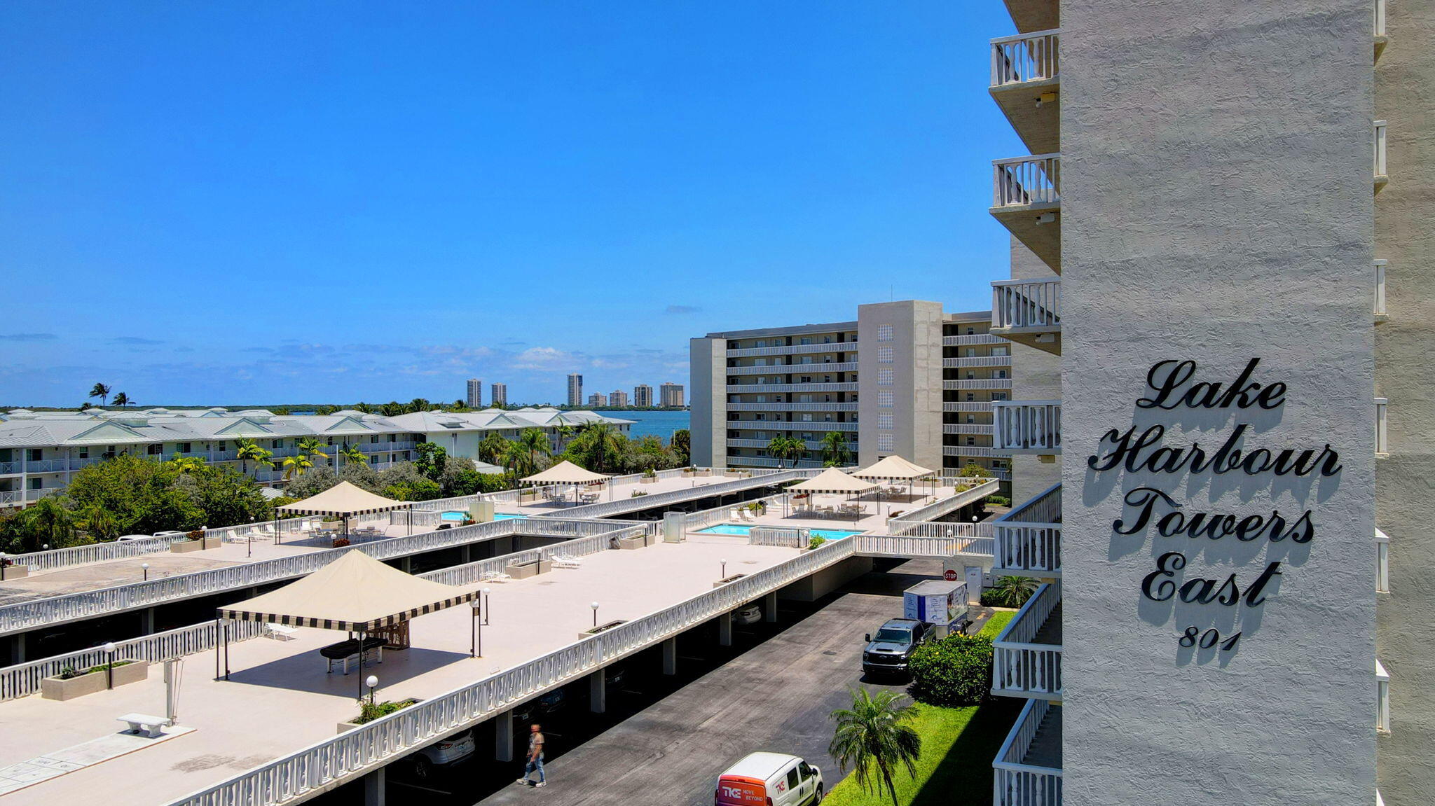801 Lake Shore Drive 405