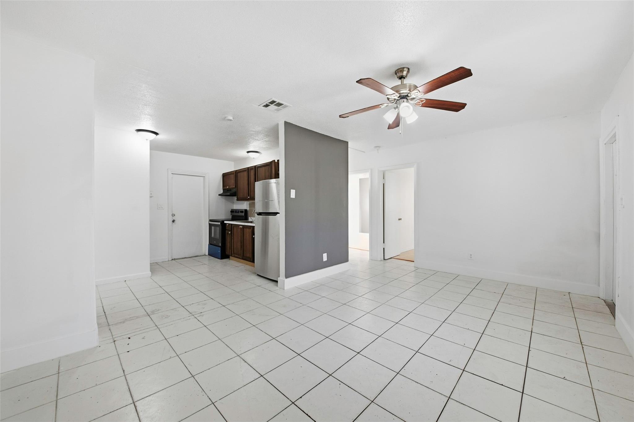 Broward Park 25-49 B - Residential Income