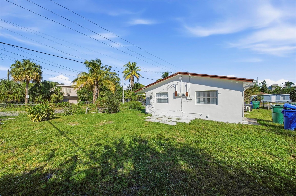 Broward Park 25-49 B - Residential Income