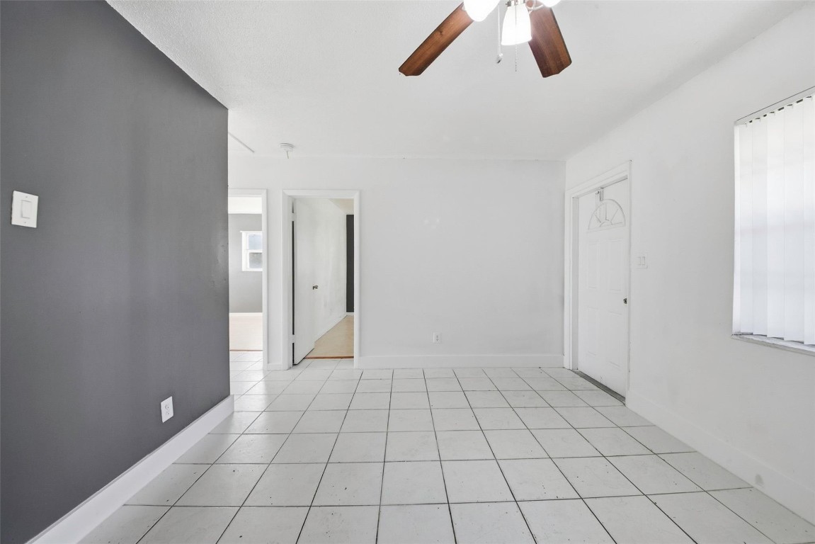 Broward Park 25-49 B - Residential Income