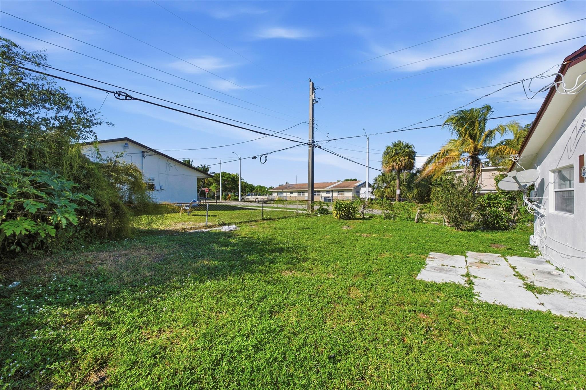 Broward Park 25-49 B - Residential Income