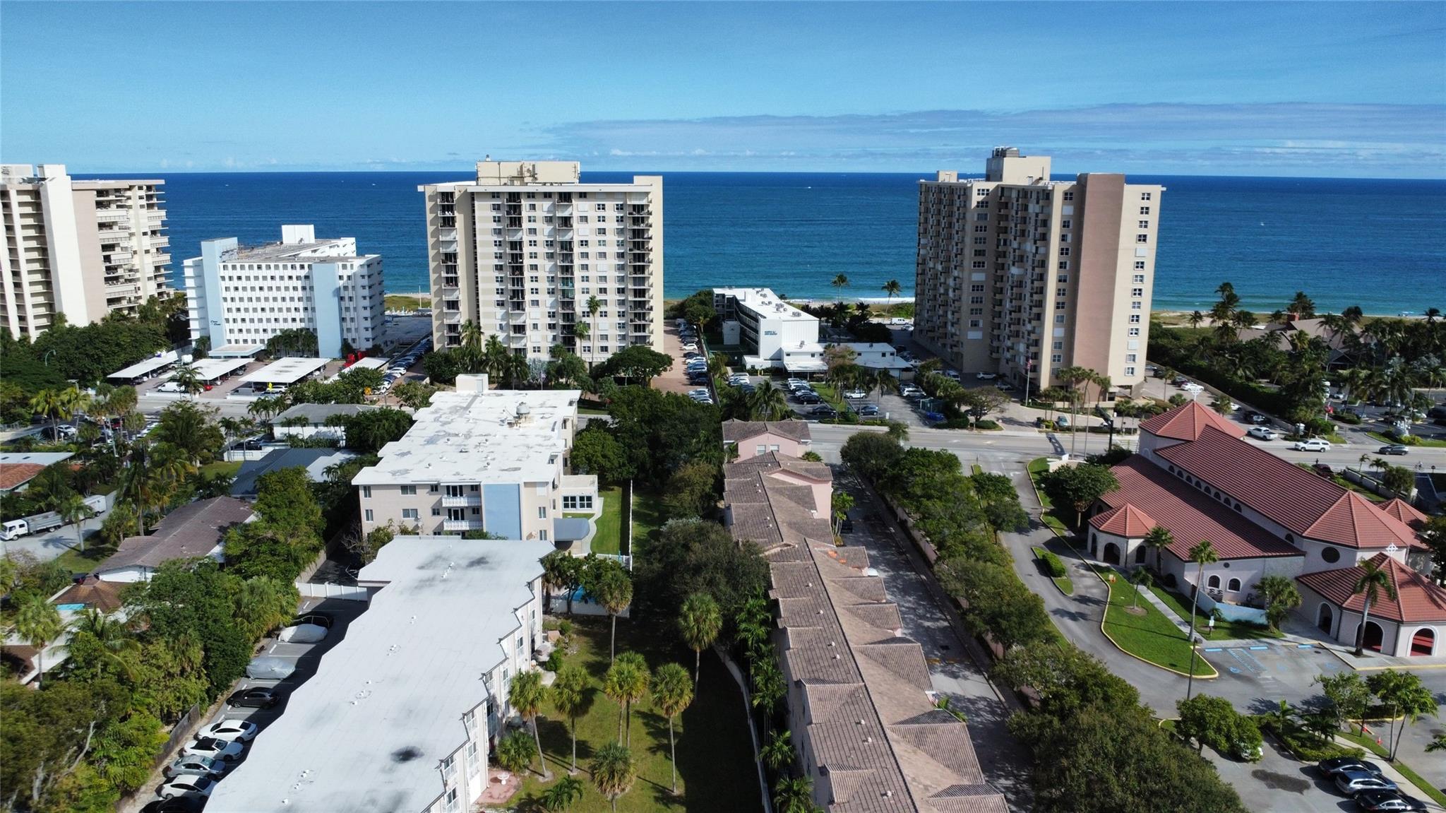 RARELY AVAILABLE 1 BEDROOM 1 BATH RENOVATED UNIT ACROSS THE STREET FROM THE BEACH IN LAUDERDALE BY THE SEA WITH TANDEM COVERED PARKING FOR 2 VEHICLES. LARGEST 1BR FLOOR PLAN IN THE BUILDING. UNIT HAS BEEN COMPLETELY RENOVATED. NEW KITCHEN WITH STAINLESS STEEL APPLIANCES AND QUARTZ COUNTERTOPS. NEW BATHROOM WITH DOUBLE VANITY AND BONUS UTILITY CLOSET. SPACIOUS BALCONY WITH DIRECT POOL VIEWS. ENJOY RESORT LIVING IN YOUR NEW HOME. FEEL THE OCEAN BREEZE FROM YOUR BALCONY DAY AND NIGHT. GREAT COMMUNITY WITH GYM, LAUNDRY FACILITIES, COMMUNITY ROOM, SECURITY CAMERAS IN COMMON AREAS, AND AN AMAZING OASIS LIKE POOL WITH COVERED AWNING. ALL WITHIN WALKING DISTANCE OF SHOPS, RESTAURANTS, AND NIGHT CLUBS.