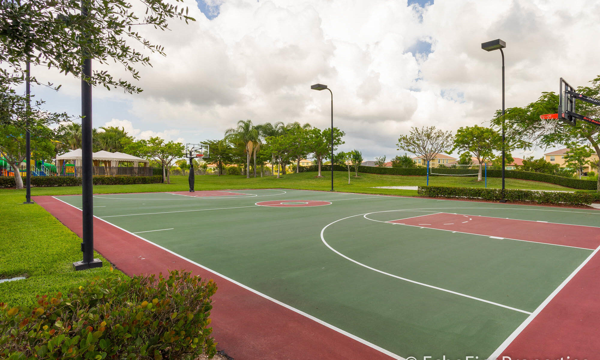 PORTOSOL REPL NO 4 - Residential Lease