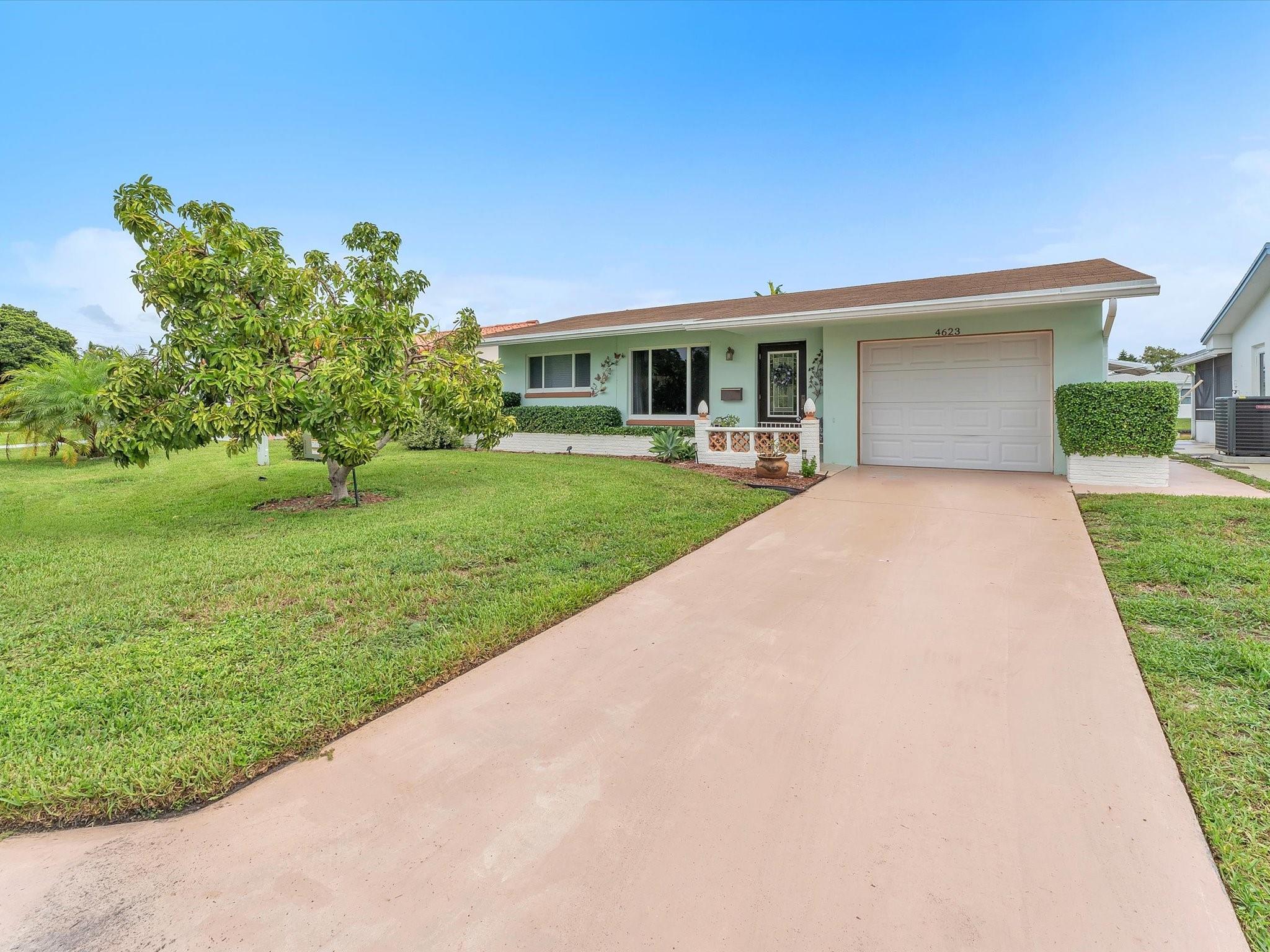 Mainlands Of Tamarac Lake - Residential