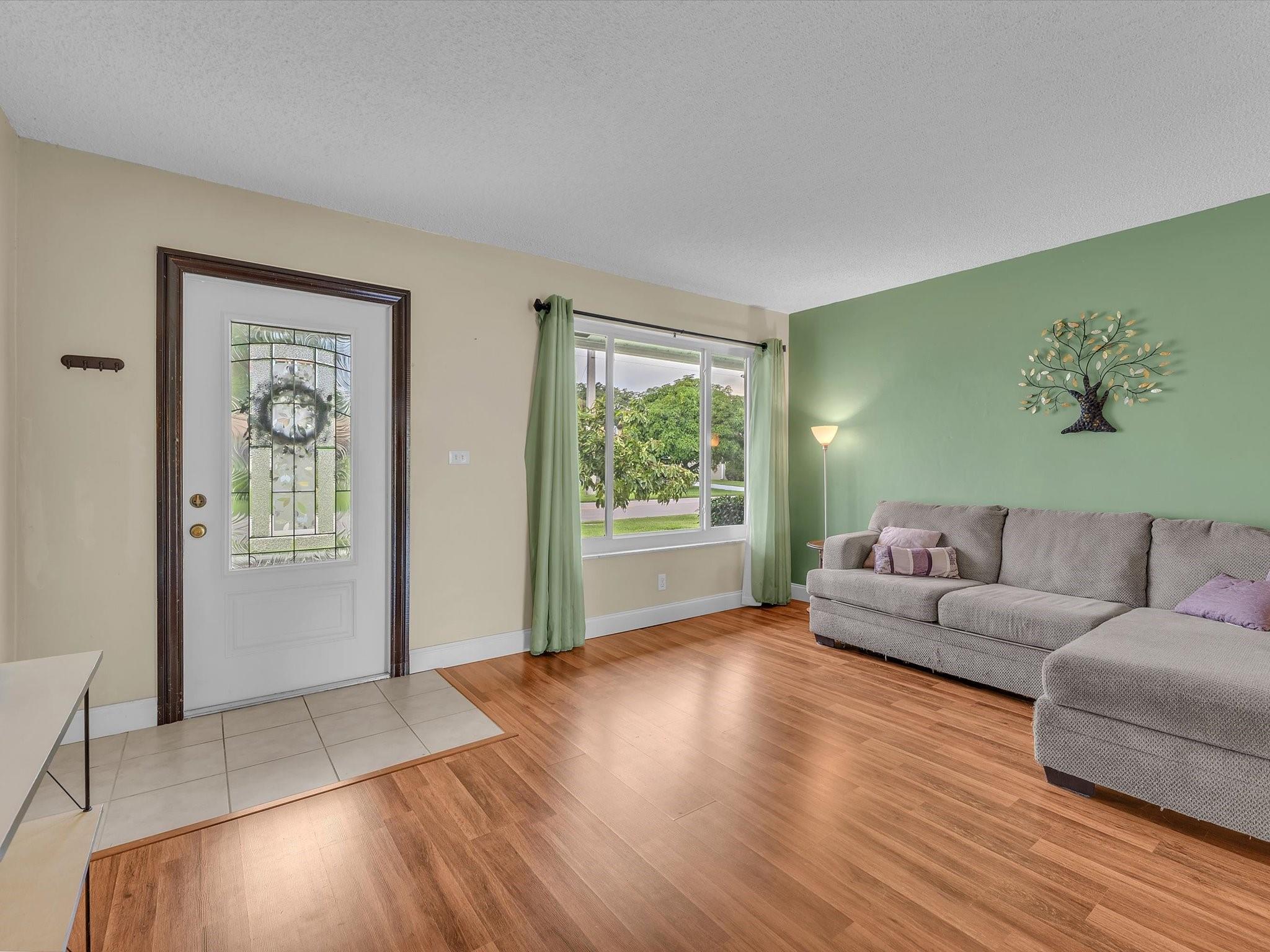 Mainlands Of Tamarac Lake - Residential