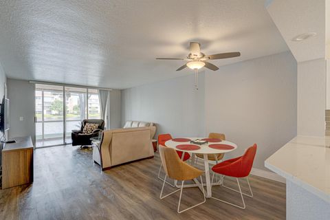 Condominium in Tamarac FL 7510 Trent Drive Dr 5.jpg