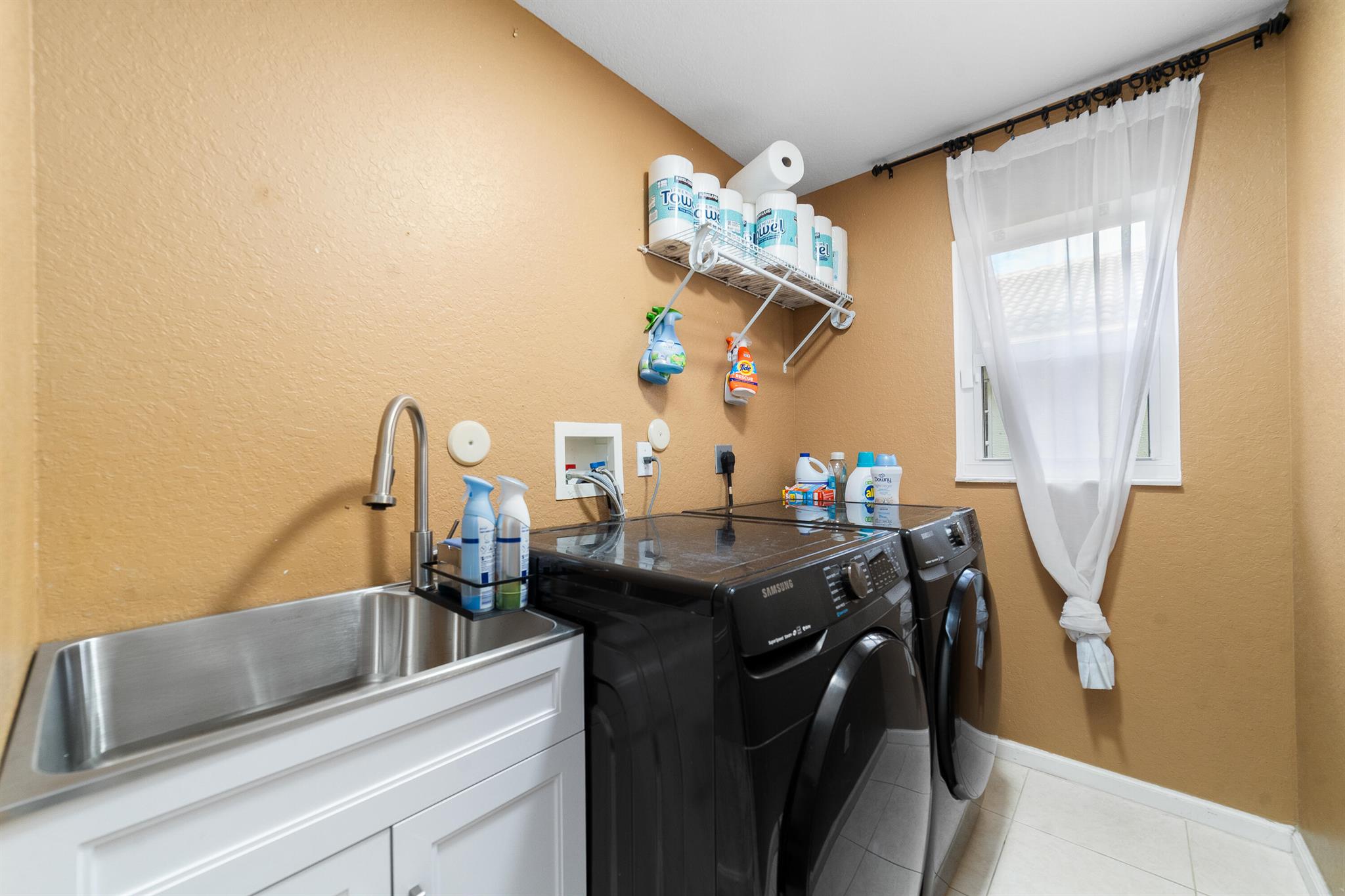 NAUTICA ISLES 3 - Residential