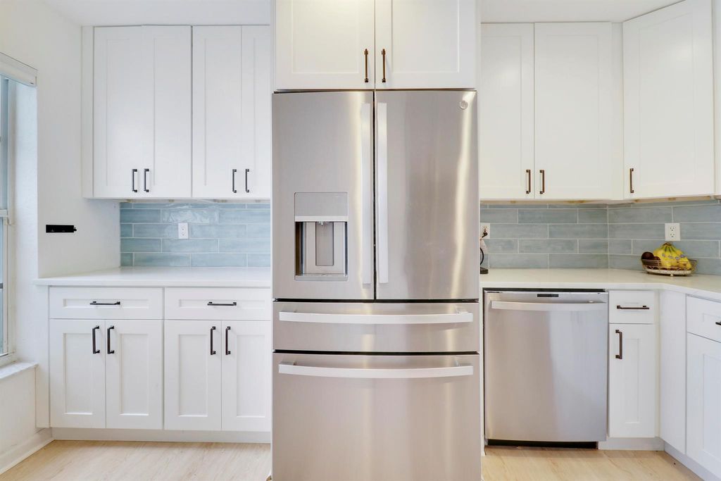 Photo of 144 Pennock Landing Circle, Jupiter, FL 33458 (MLS # R11081219)