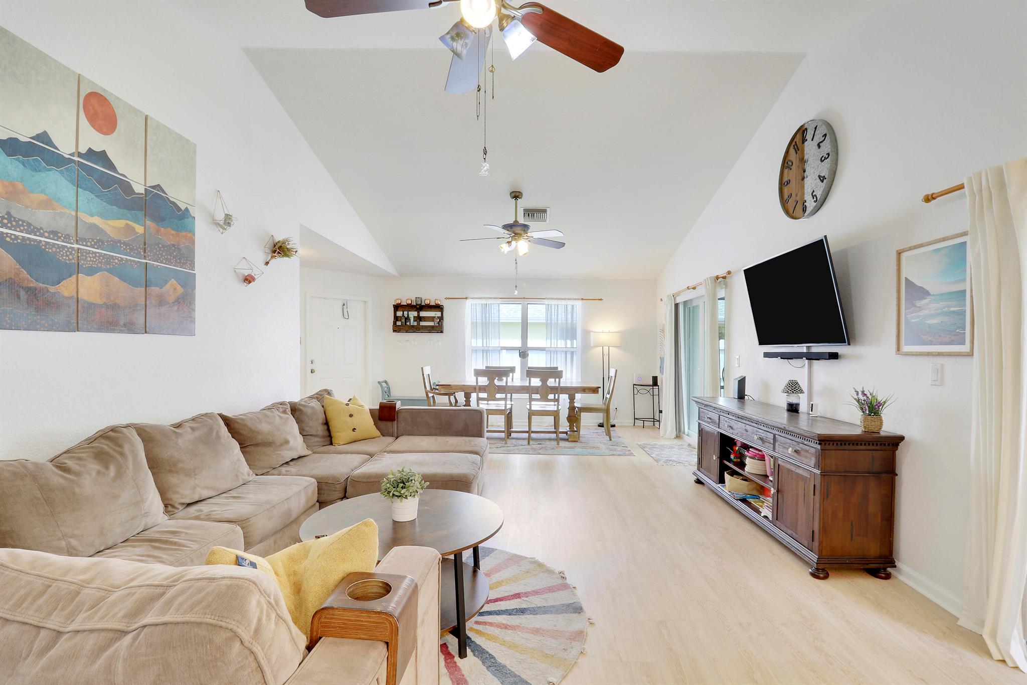 144 Pennock Landing Circle