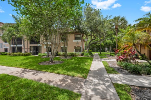 Tiny photo for 10791 NW 14th Street #292, Plantation, FL 33322 (MLS # B26034905)