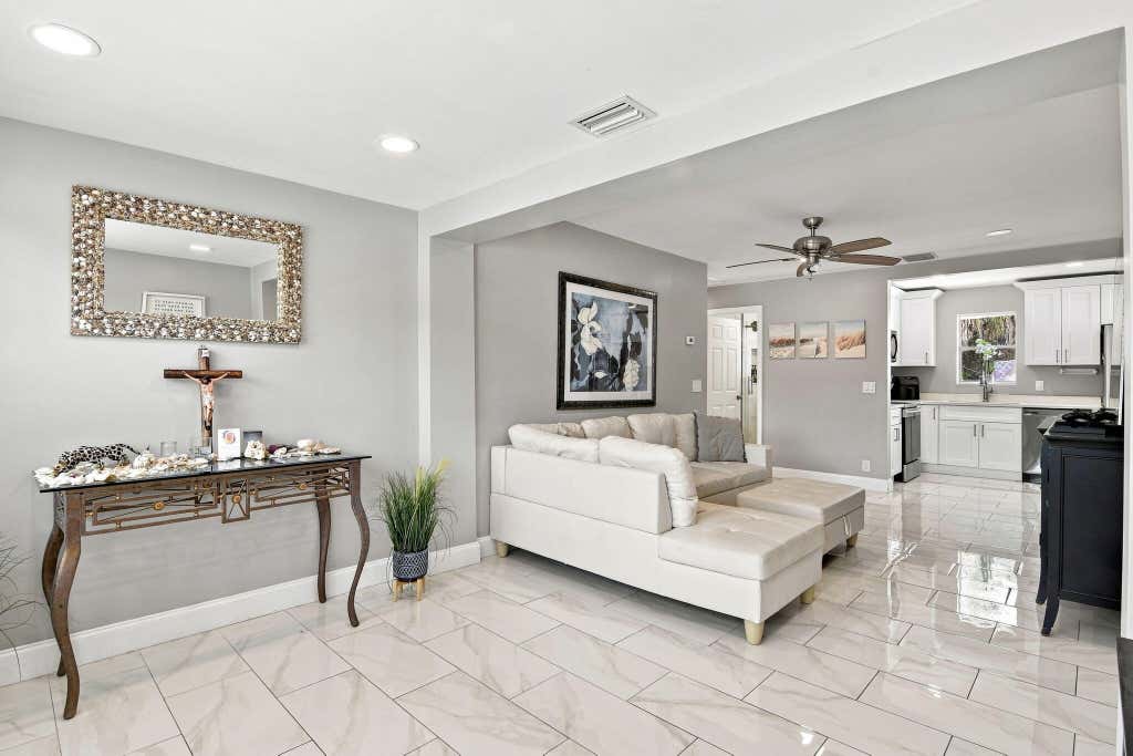 Photo of 1217 W 32nd Street, Riviera Beach, FL 33404 (MLS # B26068583)