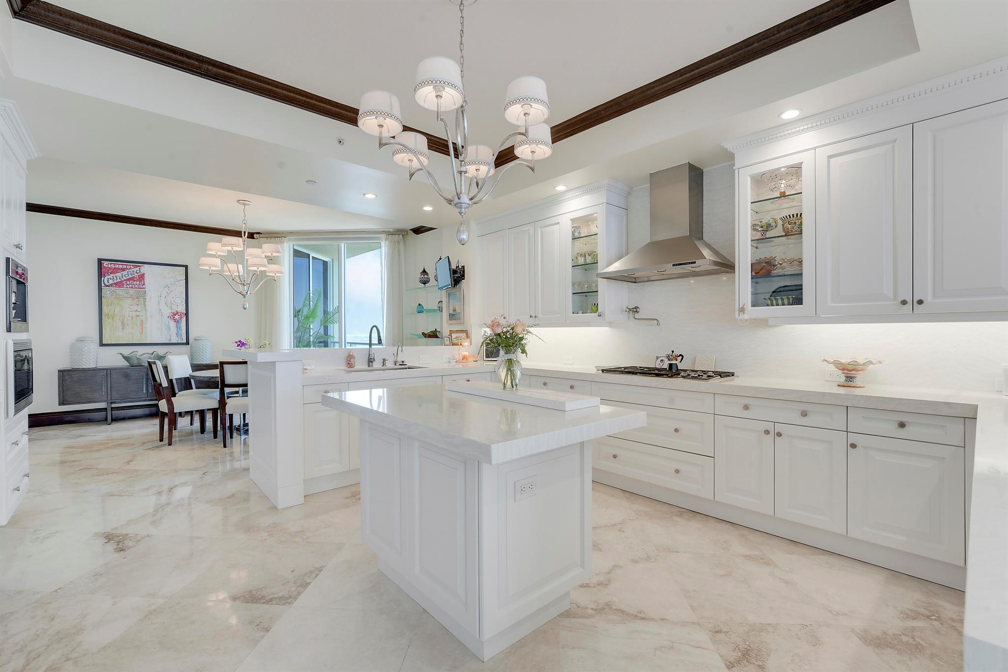 OCEAN'S EDGE - Residential