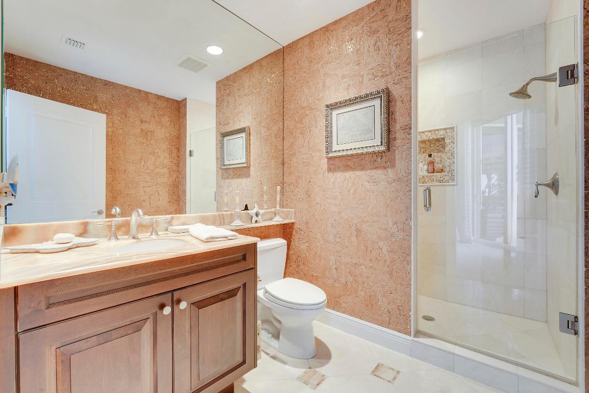 OCEAN'S EDGE - Residential