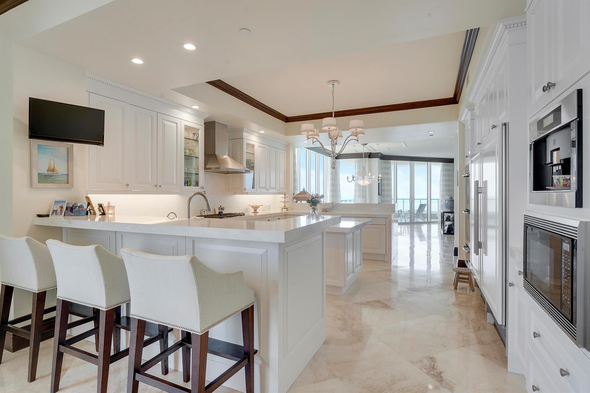 OCEAN'S EDGE - Residential