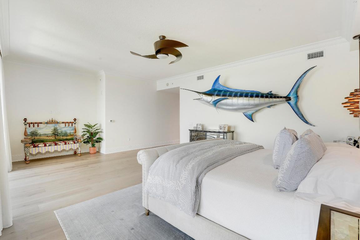 OCEAN'S EDGE - Residential