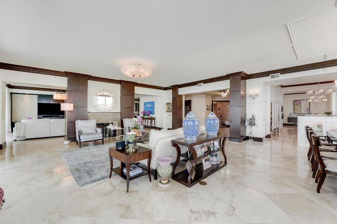 OCEAN'S EDGE - Residential