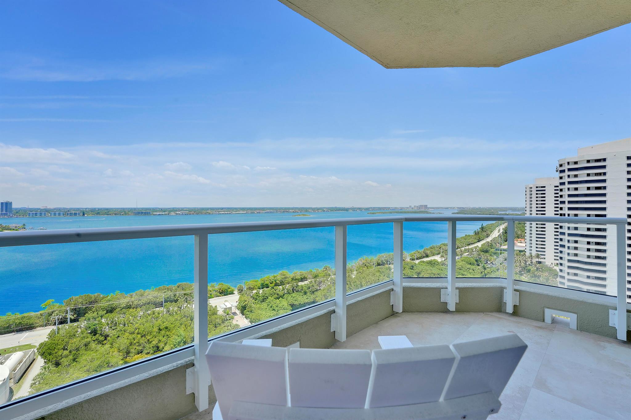 OCEAN'S EDGE - Residential