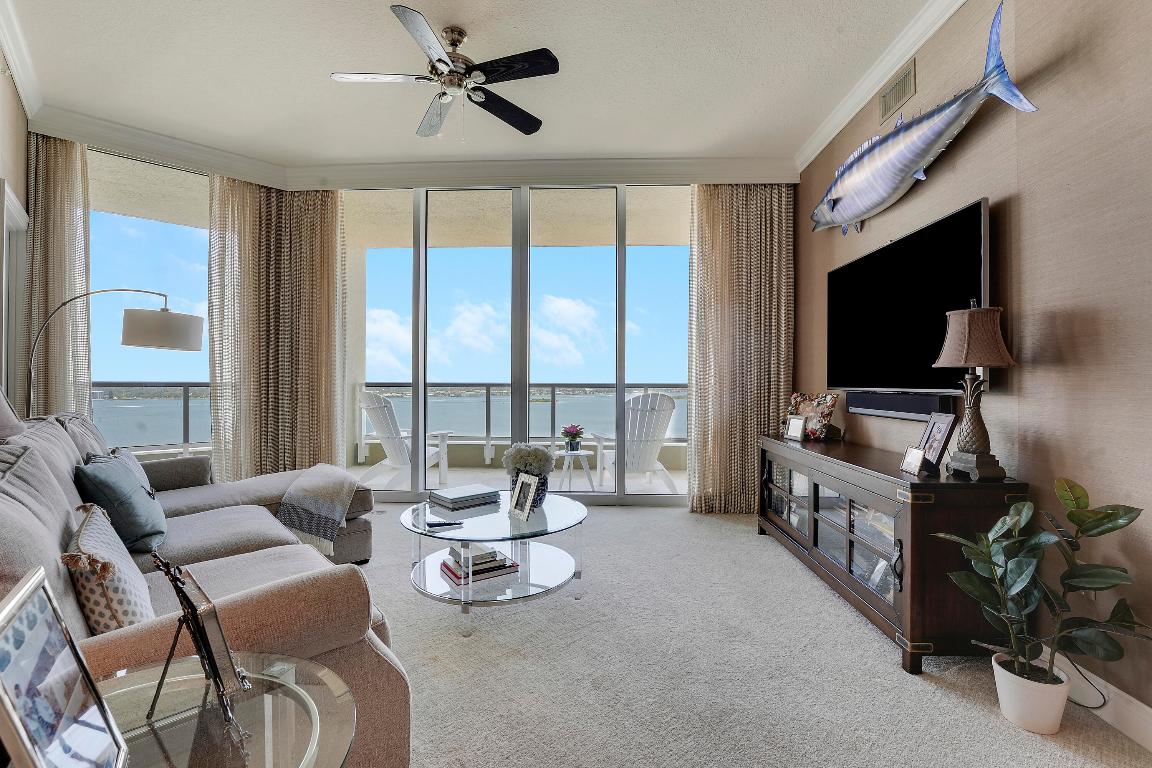 OCEAN'S EDGE - Residential