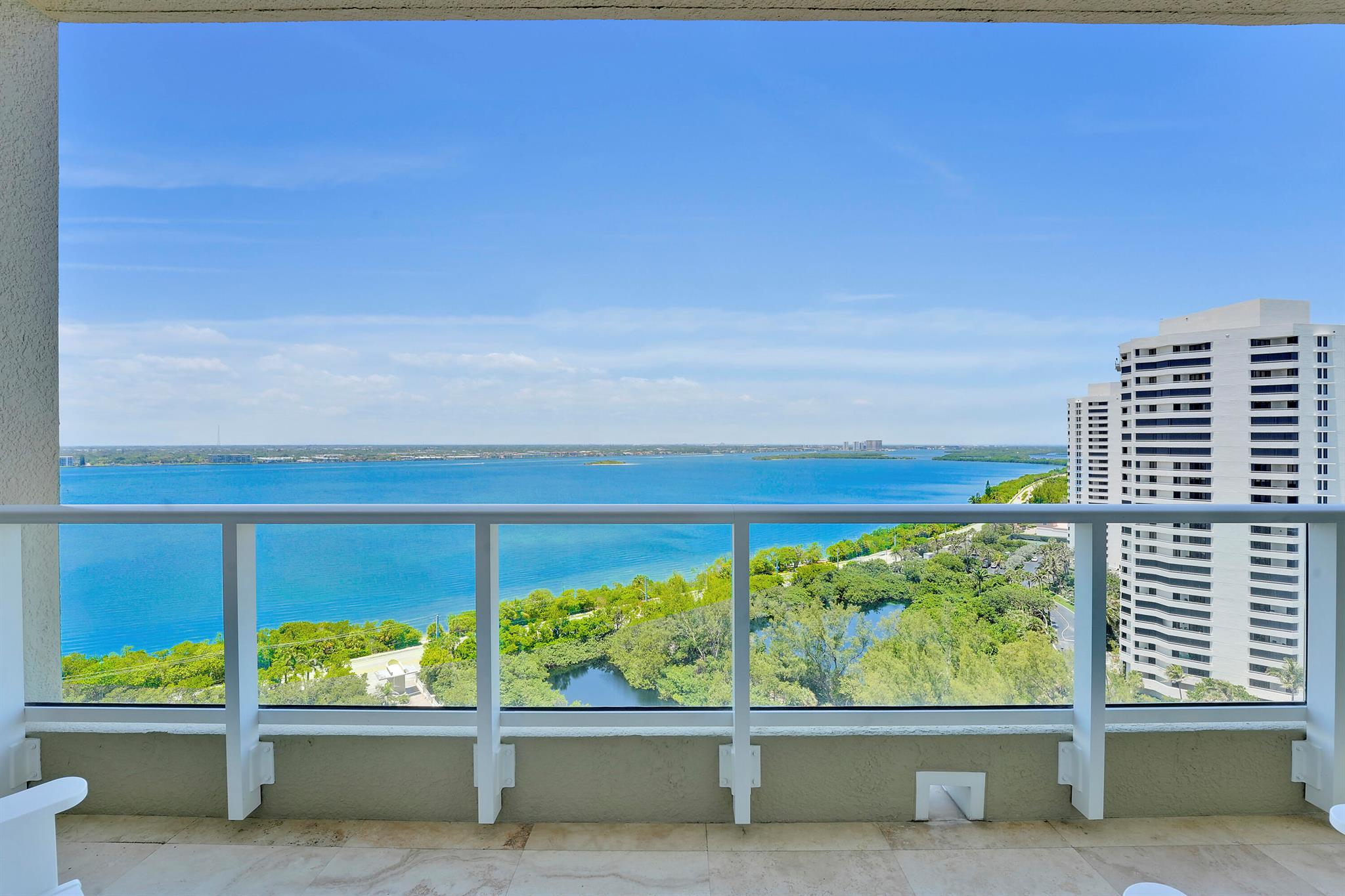 OCEAN'S EDGE - Residential