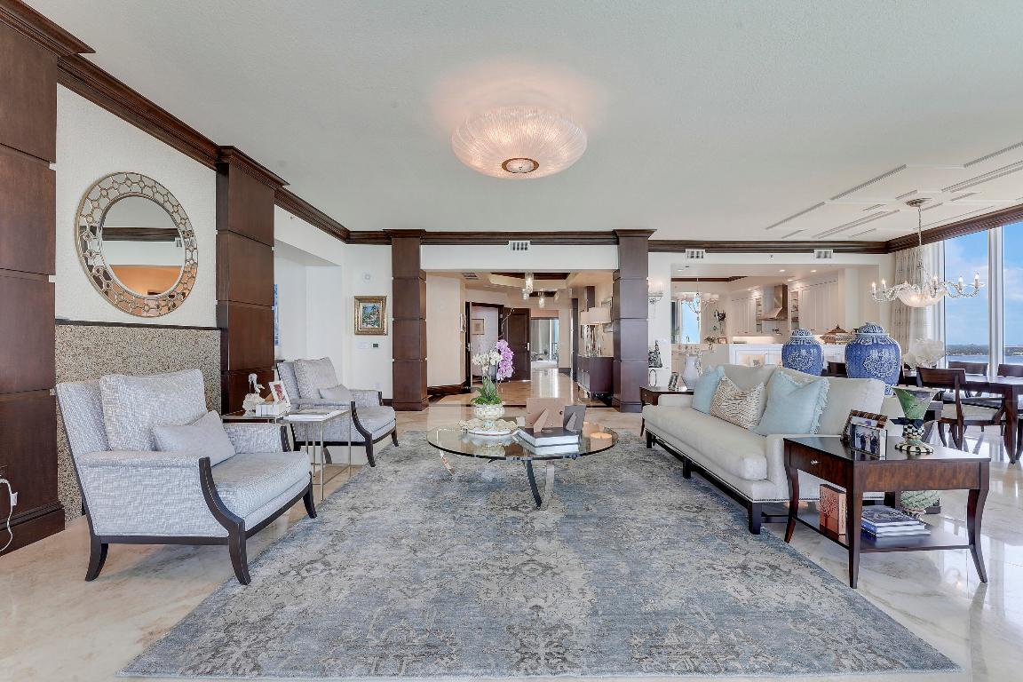 OCEAN'S EDGE - Residential