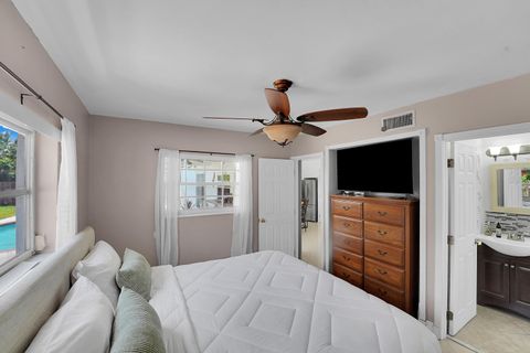 Tiny photo for 555 NW 50TH Place, Boca Raton, FL 33431 (MLS # B26054603)