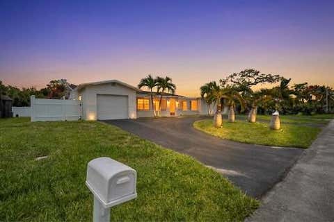 Tiny photo for 555 NW 50TH Place, Boca Raton, FL 33431 (MLS # B26054603)
