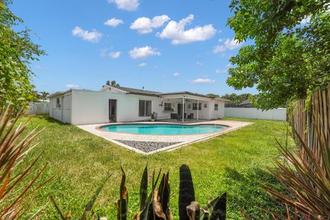 Tiny photo for 555 NW 50TH Place, Boca Raton, FL 33431 (MLS # B26054603)