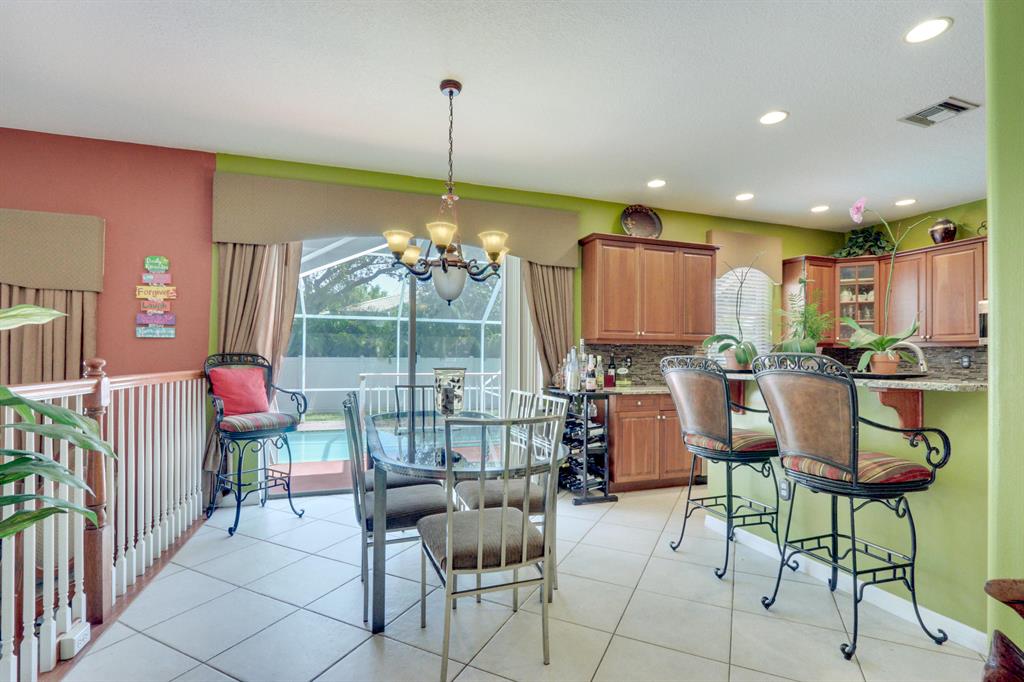 MADISON GREEN - Residential