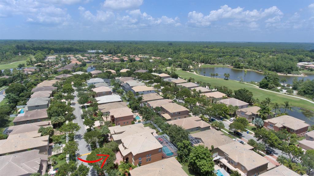 MADISON GREEN - Residential