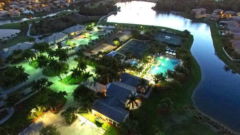 MADISON GREEN - Residential