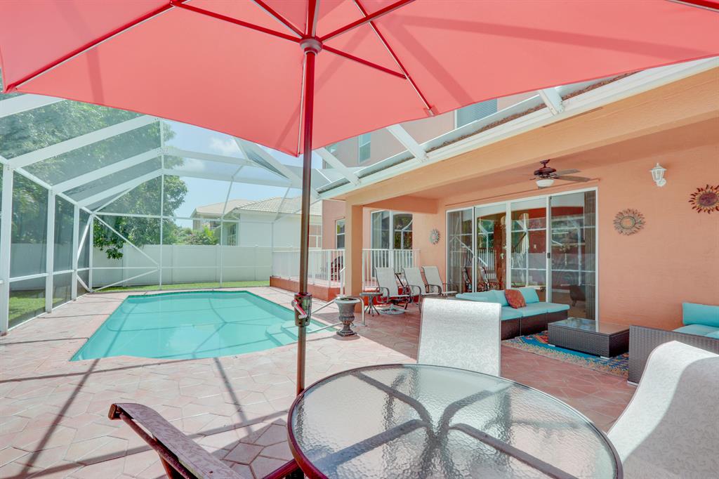 MADISON GREEN - Residential