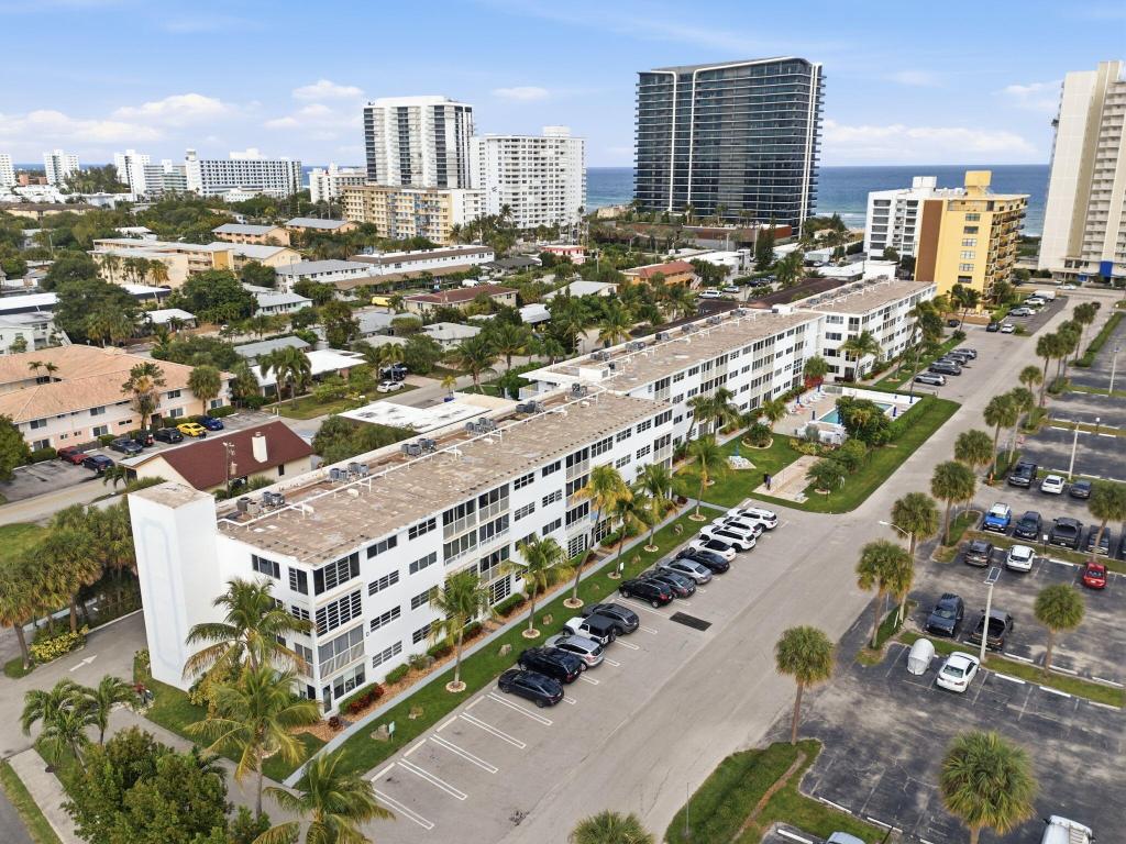 OCEANSIDE NORTH CONDO - Residential