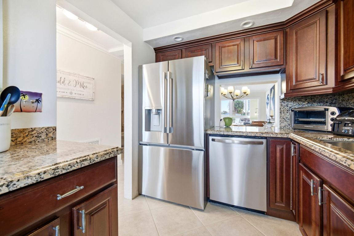 OCEANSIDE NORTH CONDO - Residential