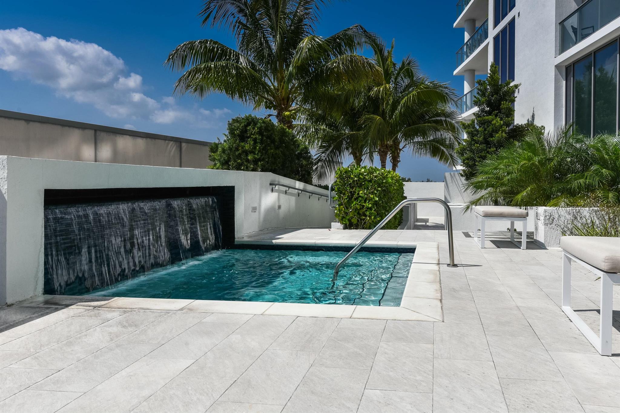 RIVA - Residential