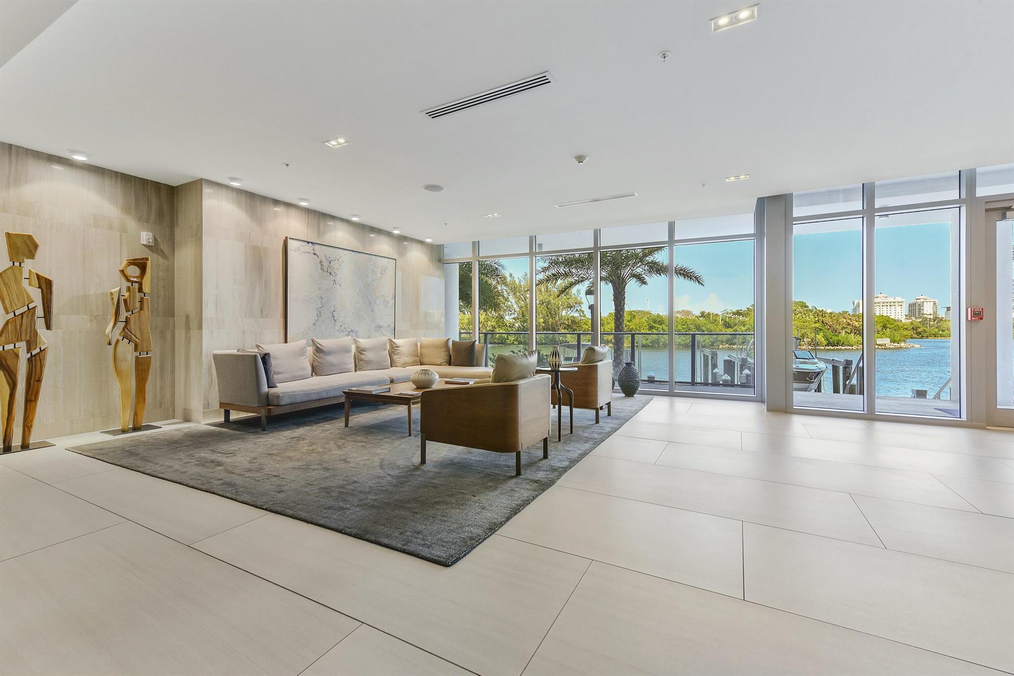 RIVA - Residential