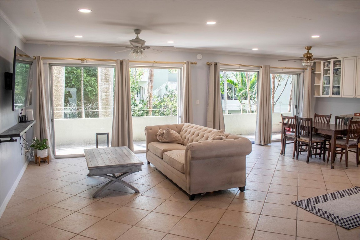 1000 SE 4th Street 209