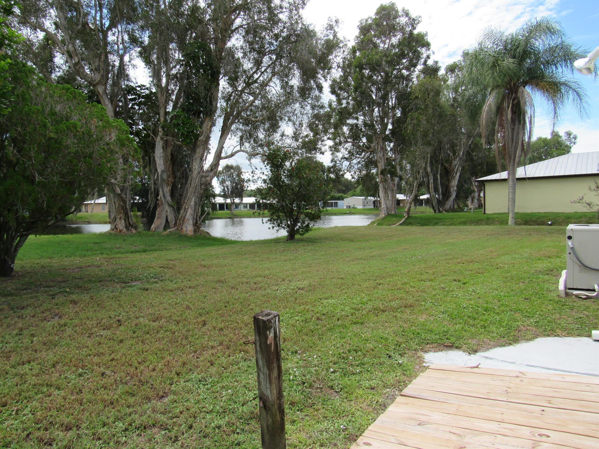 Spanish Lakes Golf - Residential