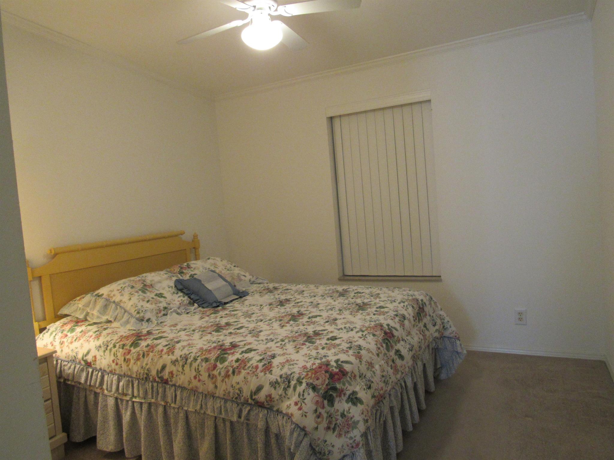 Spanish Lakes Golf - Residential