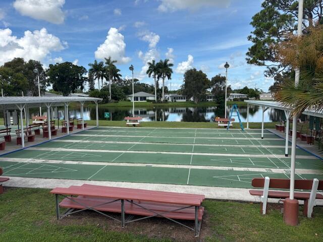 Spanish Lakes Golf - Residential