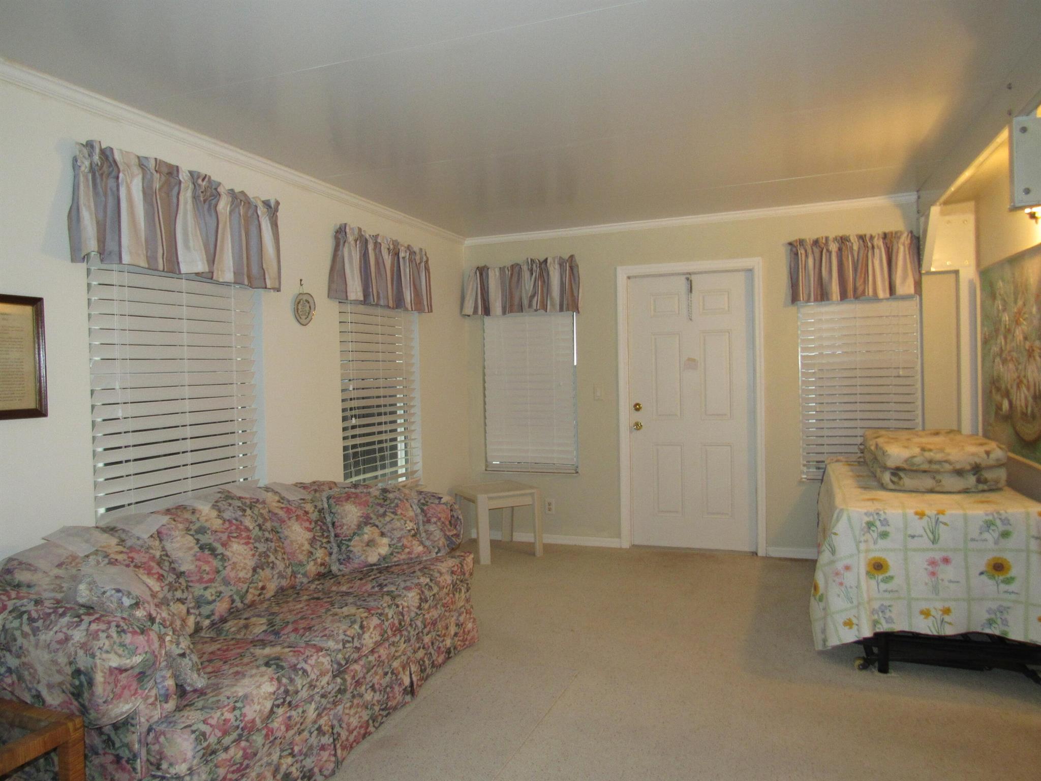 Spanish Lakes Golf - Residential