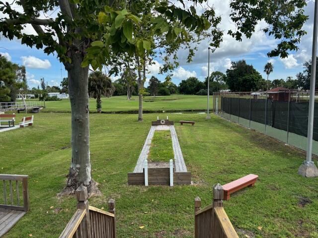 Spanish Lakes Golf - Residential