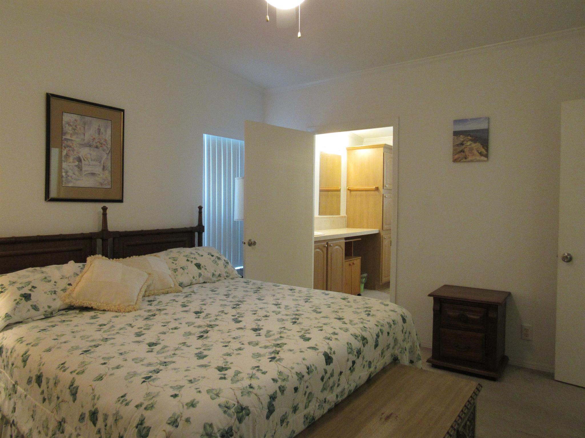 Spanish Lakes Golf - Residential